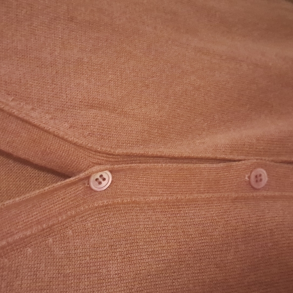 Plum Neiman Marcus cashmere cardigan medium-large - Picture 3 of 12